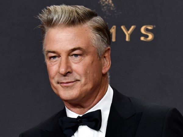 Alec Baldwin Batmanin babasını canlandıracak