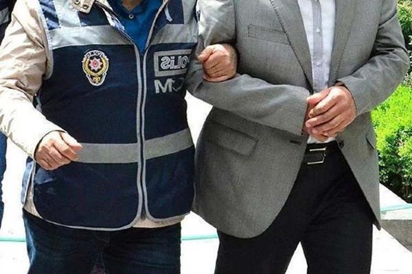 Hava Kuvvetlerinde FETÖ operasyonu