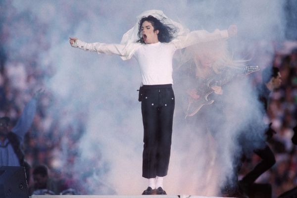 Moonwalk çorapları satışa çıkıyor