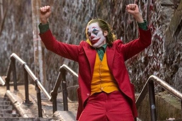Joker 2de Batman adayı Bradley Cooper mı ?