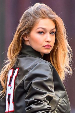 Gigi Hadid, Weinstein’in cinsel saldırı davasında jüri üyesi olacak