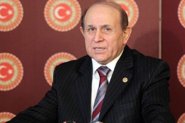 Burhan Kuzu hakkında inceleme...