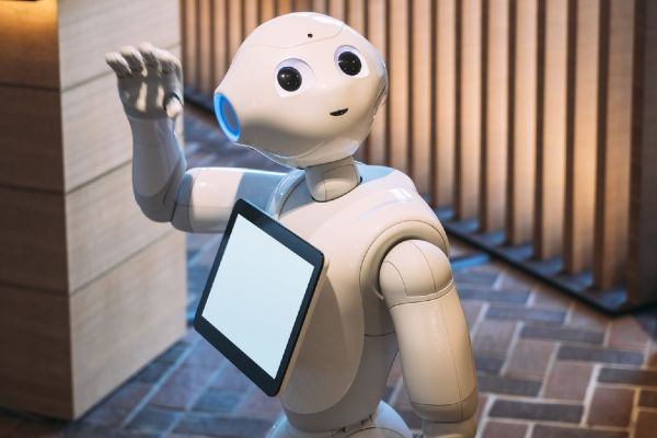 Çin’de robotla corona virüs taraması başladı
