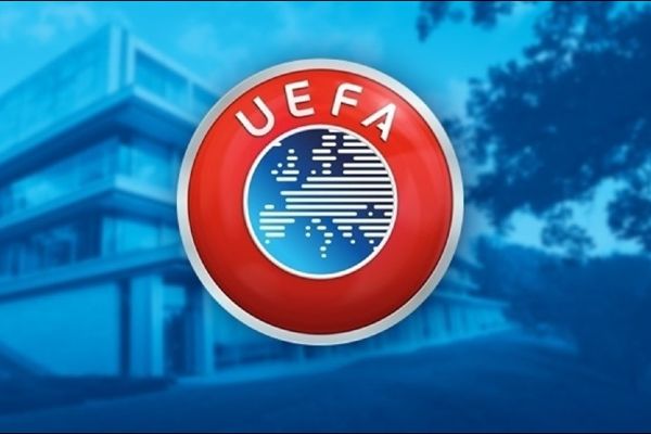 İstanbuldaki Şampiyonlar Ligi finali 2021e alındı