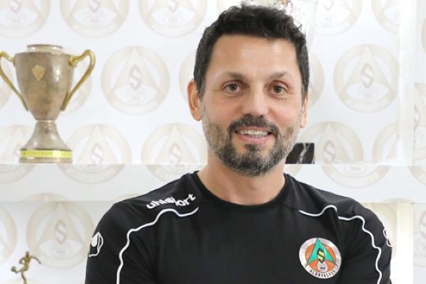 Fenerbahçe Erol Bulut ile anlaştı