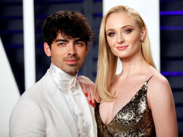 Game of Thrones yıldızı Sophie Turner anne oldu