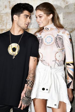 Gigi Hadid ve Zayn Malik çiftinin bebekleri dünyaya geldi