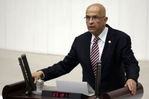 Enis Berberoğlunun yeniden yargılanmasına ret