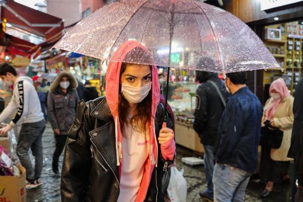 Bilim Kurulu Üyesi: 2 hafta sonra daha sert tedbirler gelebilir