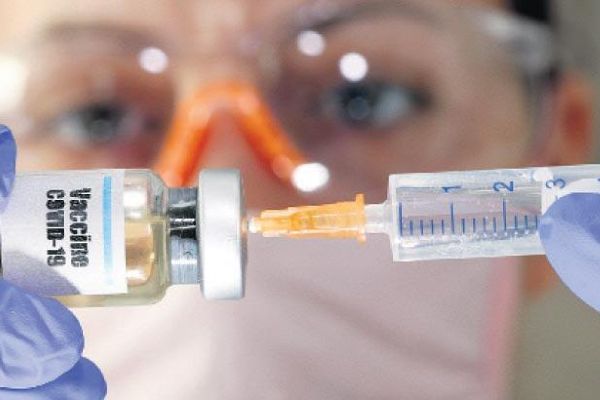 Covid-19 aşıları sihirli değnek değil