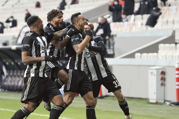 Derbinin galibi Beşiktaş