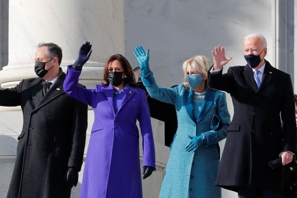 Joe Biden yemin ederek göreve başladı