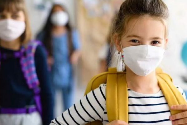 Çocukların Covid-19 viral yükü, yaşlılardan 16 kat daha az