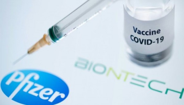 Pfizer 6 aylık bebekler için aşı izni isteyecek