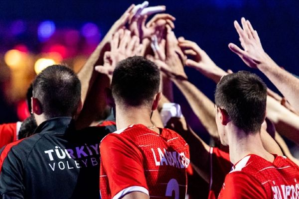 A Milli Erkek Voleybol Takımı 2021 Avrupa Şampiyonasına veda etti
