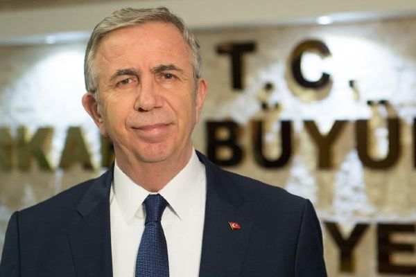 Başkan Mansur Yavaş, Ankaranın başkent oluşunu kutladı