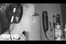 Astrid S - Paper Thin - Live