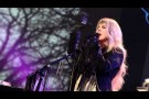 Stevie Nicks - "Edge Of Seventeen" [Live In Chicago]