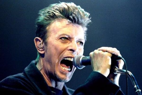 2017 Brit Ödüllerine David Bowie damgası