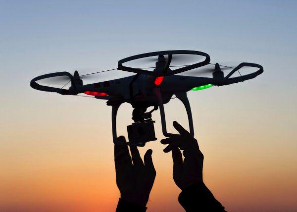Avrupanın ilk kapalı alandaki drone merkezi açılıyor