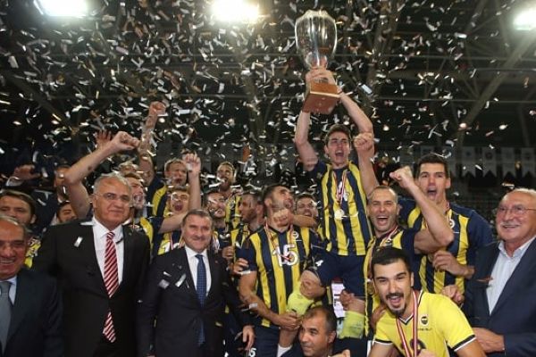 Şampiyonlar Kupası Fenerbahçenin