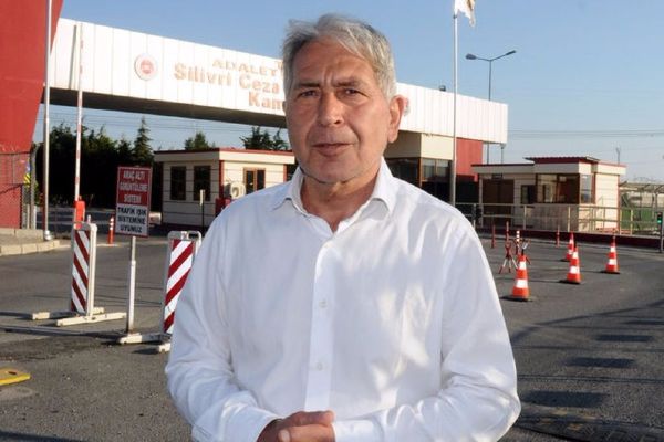 Gazeteci Oğuz Güvene 3 yıl 1 ay hapis