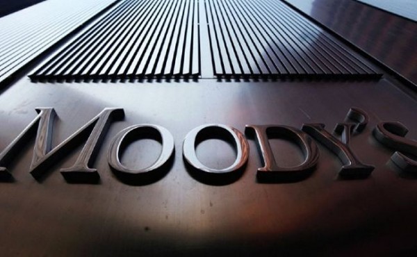 Moodys küresel büyüme tahminini düşürdü
