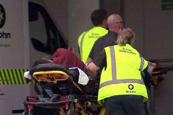 Yeni Zelandada iki camiye terör saldırısı