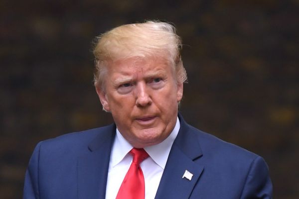 Donald Trump’a ‘görevi kötüye kullanma’ suçlaması