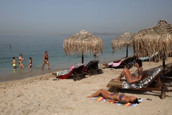 Yunanistan turist kabul edeceği ülkeleri açıkladı: Listede Türkiye yok