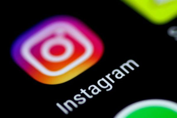 Instagram hikayeleri Facebooka geliyor