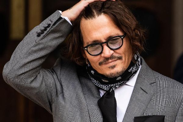 Johnny Depp, 100 milyon dolarlık davayı kaybetti