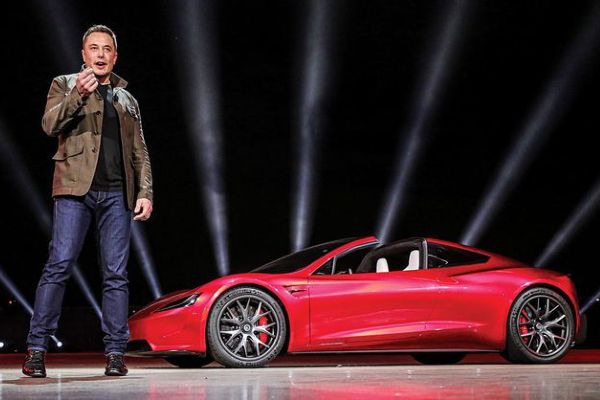 Musk: Artık Bitcoinle Tesla alabileceksiniz