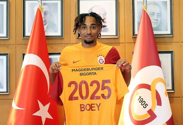 Sacha Boey resmen Galatasarayda