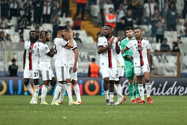 Beşiktaş, Devler Ligine mağlubiyetle başladı