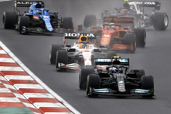 Formula 1 Türkiye Grand Prixsinde zafer Bottasın