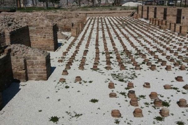 Ankaranın 2 bin yıllık Roma Hamamında restorasyon...