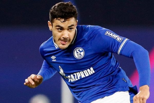 Ozan Kabak Schalke 04ten ayrılıyor