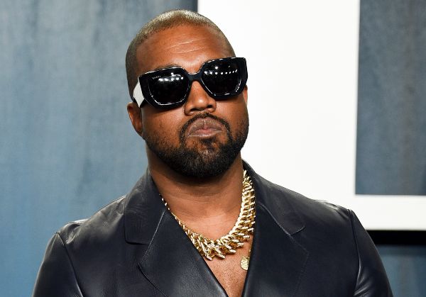 Kanye West Grammy Müzik Ödülleri’nden men edildi