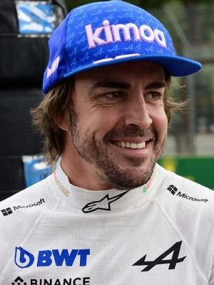 Fernando Alonso 2023’te Aston Martin’de yarışacak