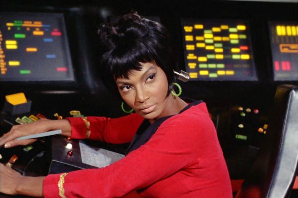 Star Trek yıldızı Nichelle Nichols hayatını kaybetti